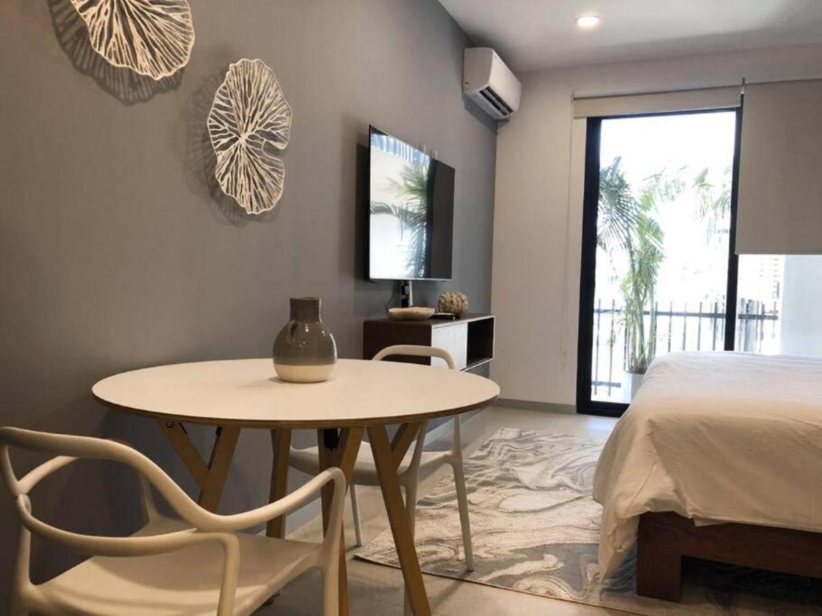 Deluxe Studio Aparment Mamitas Zone Плая дел Кармен Екстериор снимка