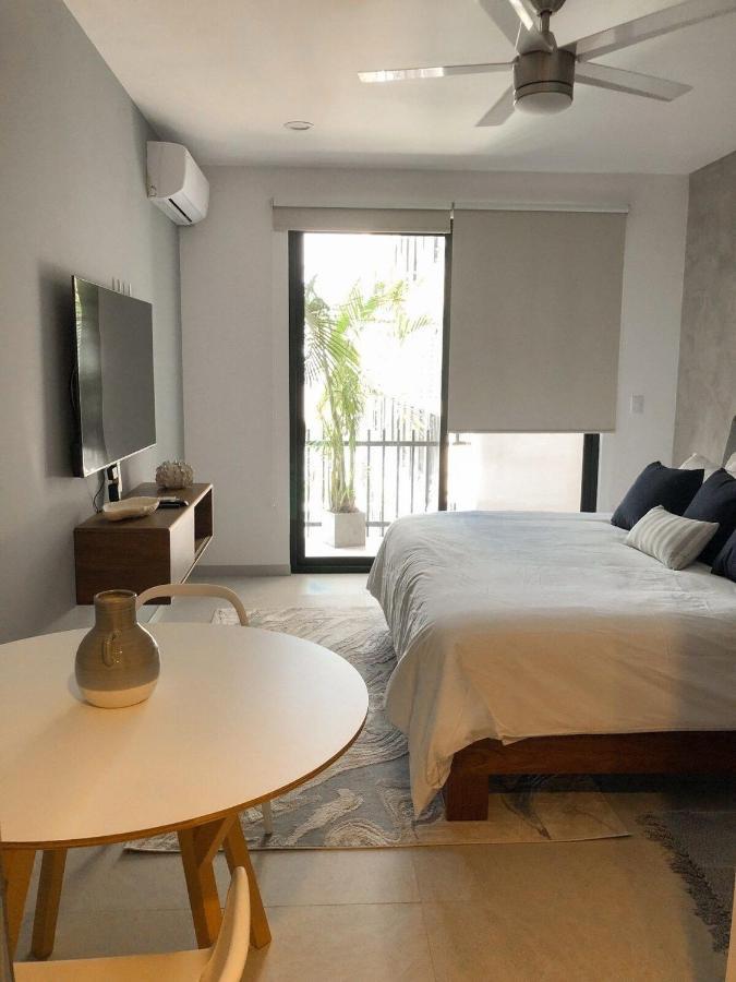 Deluxe Studio Aparment Mamitas Zone Плая дел Кармен Екстериор снимка